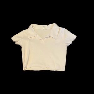 Tilly’s White CROPPED Quarter Button Up Short Sleeve